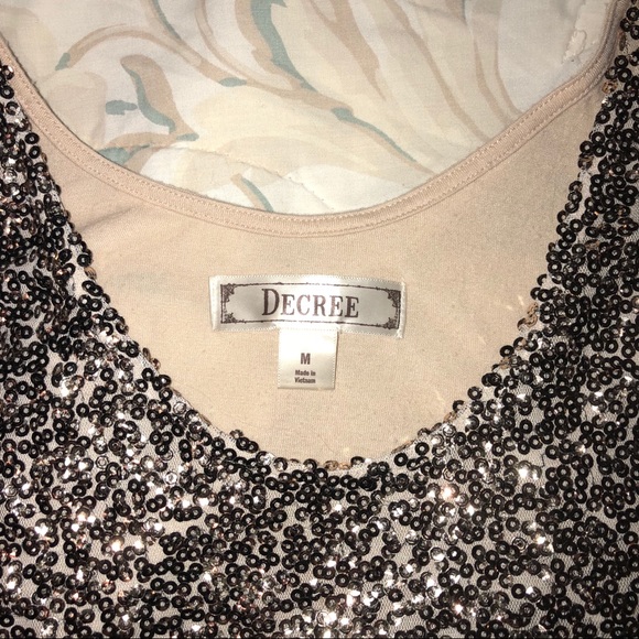 Gold sequined party top - Picture 2 of 3